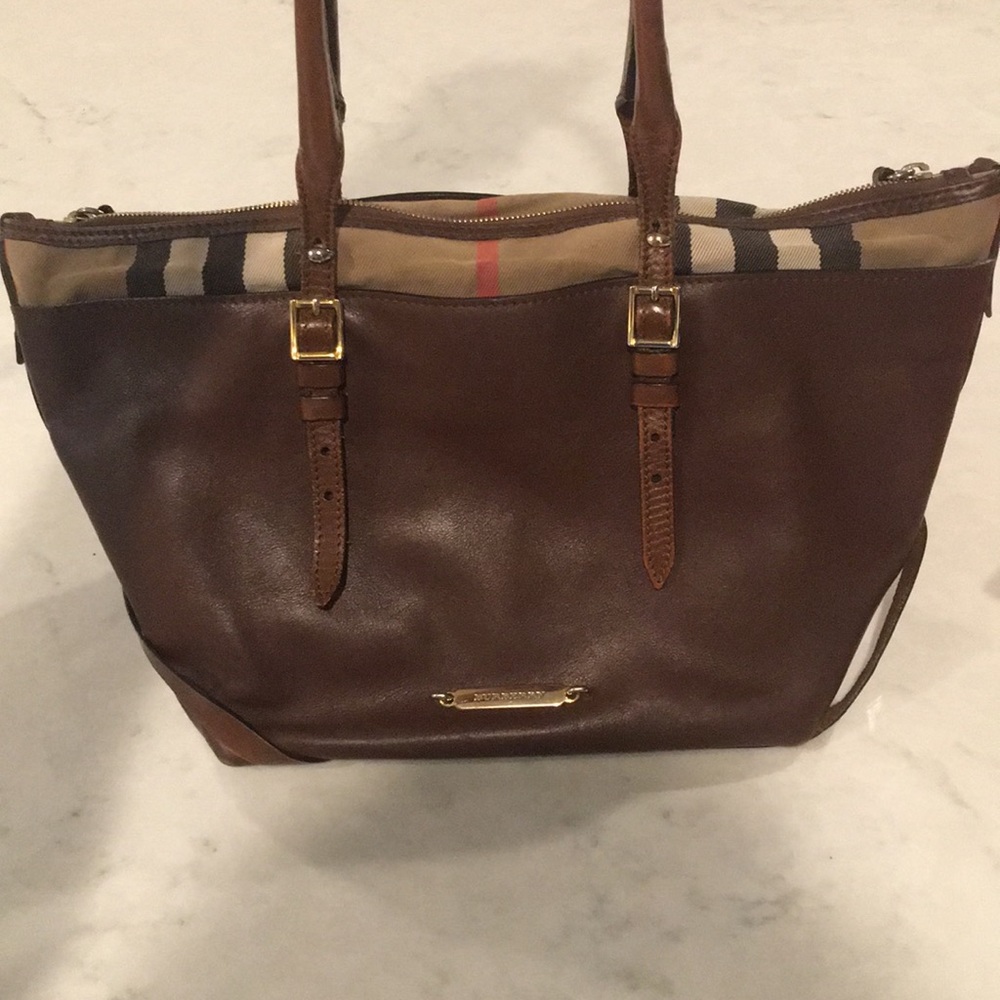 Burberry Salisbury purse